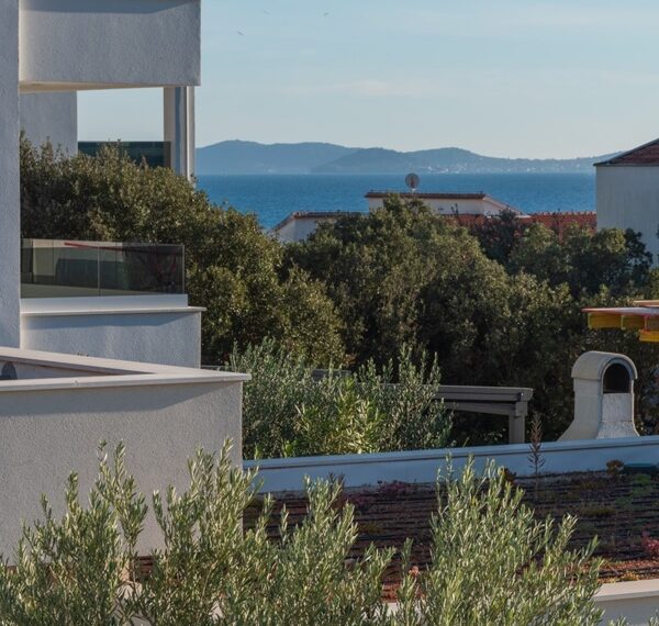 (1)H737 Haus House Kuća Kožino (2)