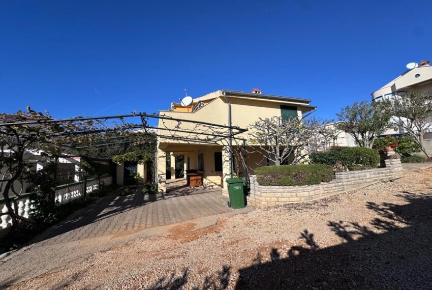 (1)H737 Haus House Kuća Kožino (4)