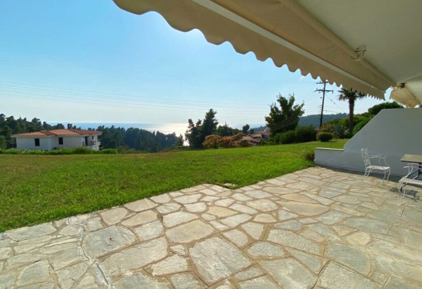 PATIO-AND-SEA-VIEW-1024x740