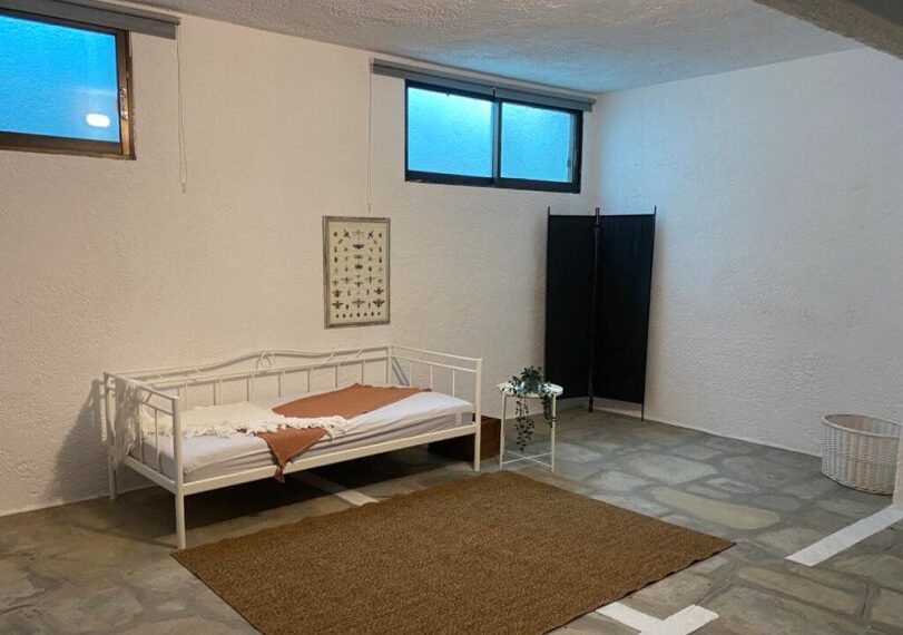 basement-sleeping-area-1024x758
