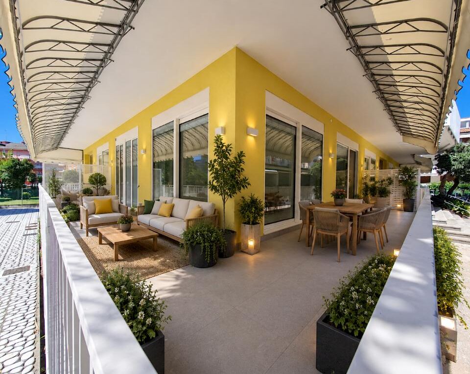esempio-arredo-app_-3-terrazza.1280x1024